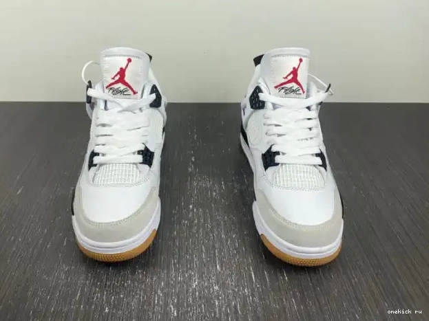 Chep Onekick DR5415-100 x Jordan Air SB 4 Nike 0327